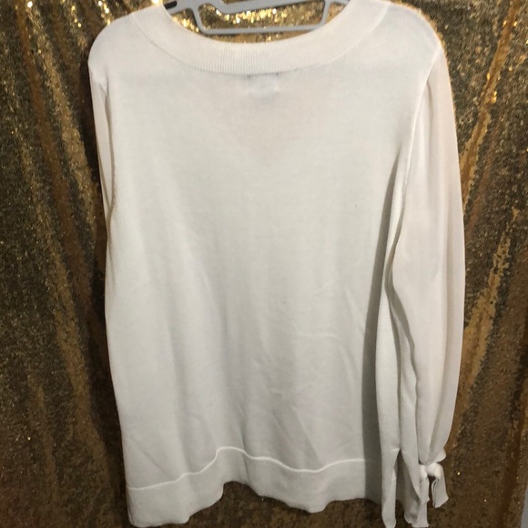 White sweater with Sheer Sleeves - Picture 4 of 4